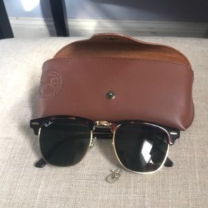 Ray Ban Clubmasters (broken)